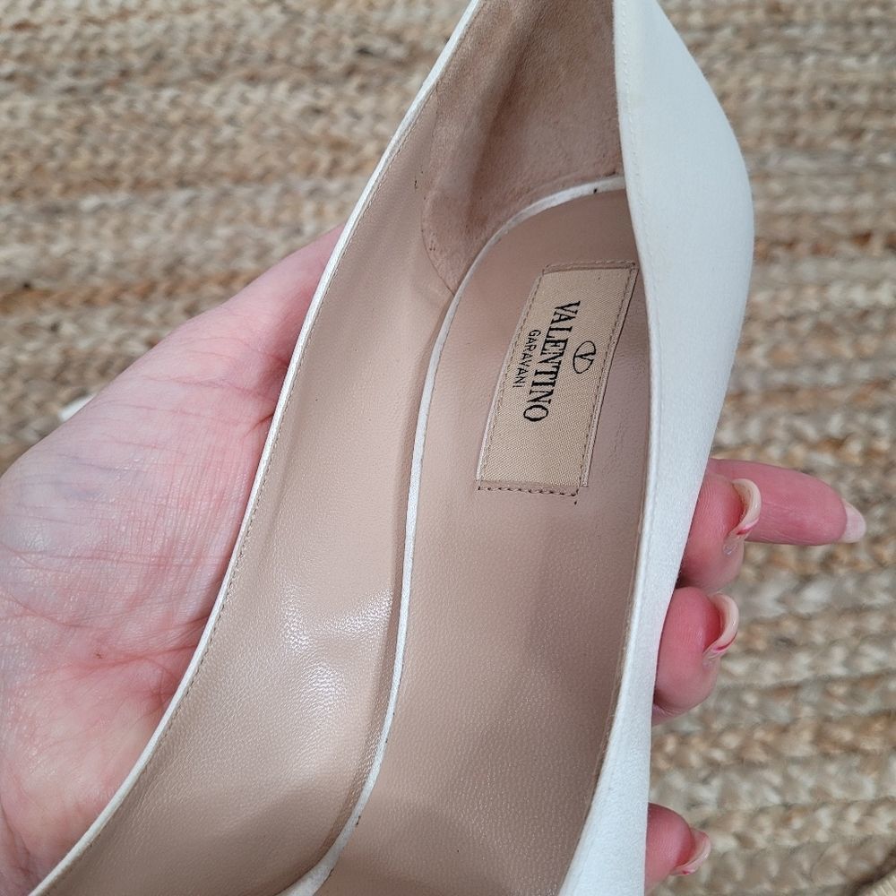 Valentino Ivory White Satin Lace Bow Platform Pump Open Toe Heels 41 - Picture 6 of 10